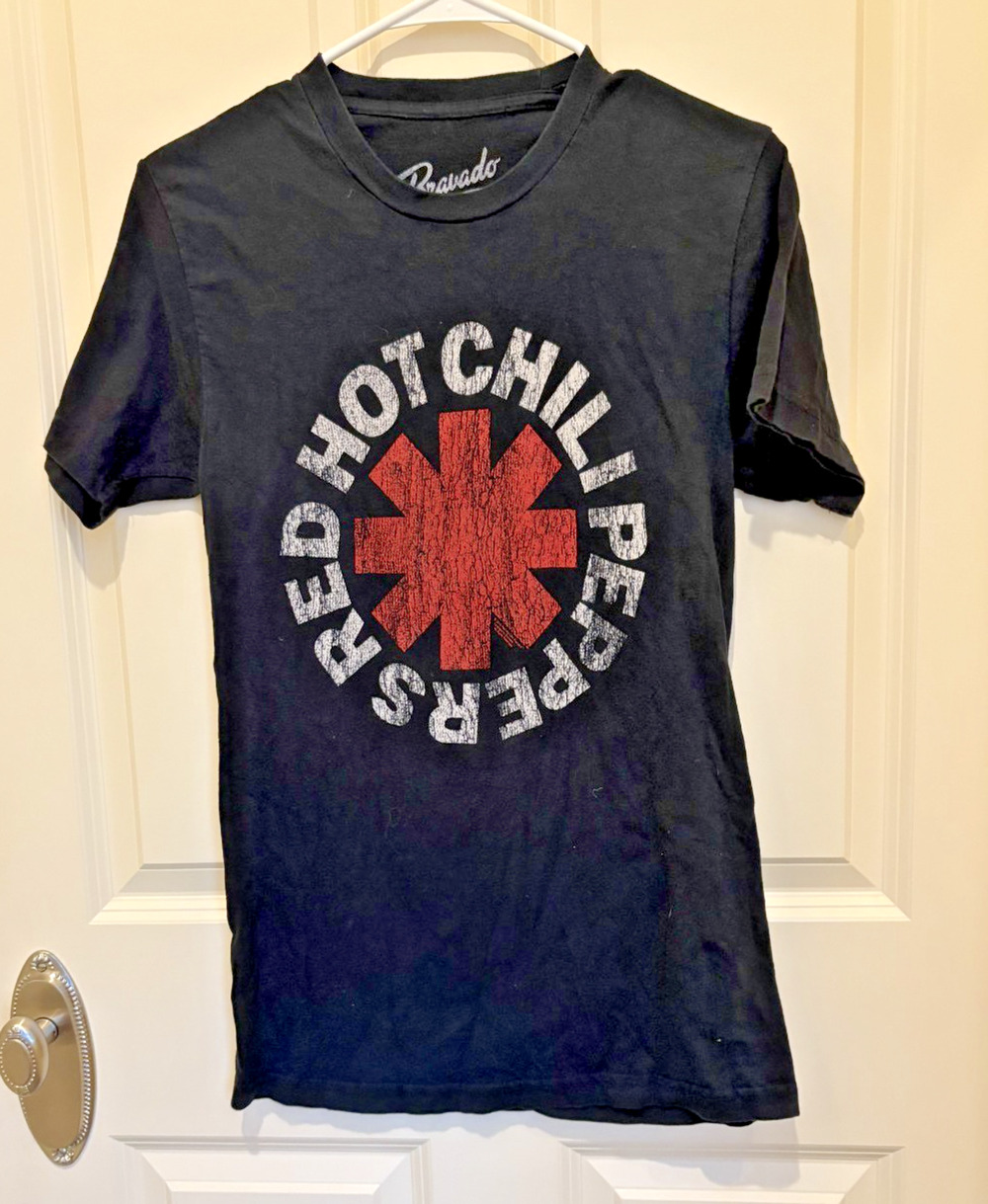 Red Hot Chili Peppers Bravado T Shirt Small